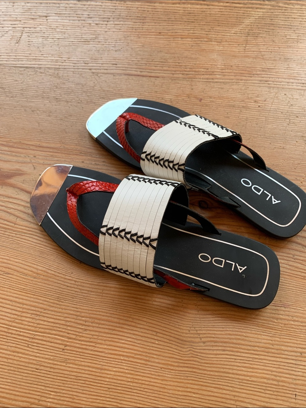 Aldo flip flops  eu37